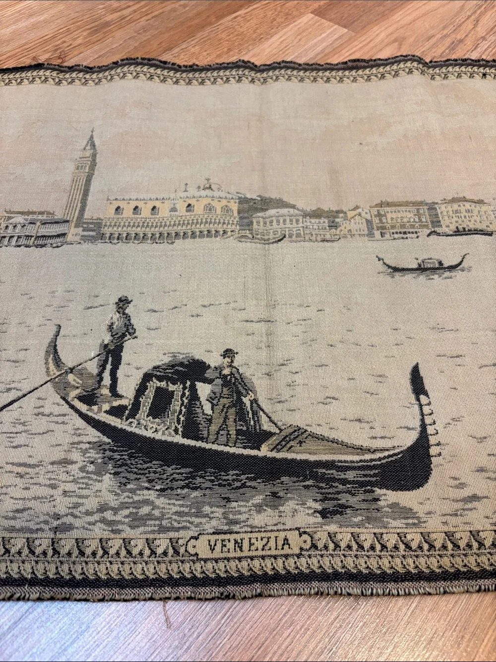 Vintage Venezia Beige and Black Venetian Gondola Wall Tapestry